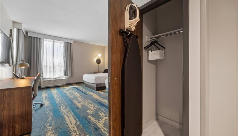 Pokój - La Quinta Inn & Suites by Wyndham La Habra