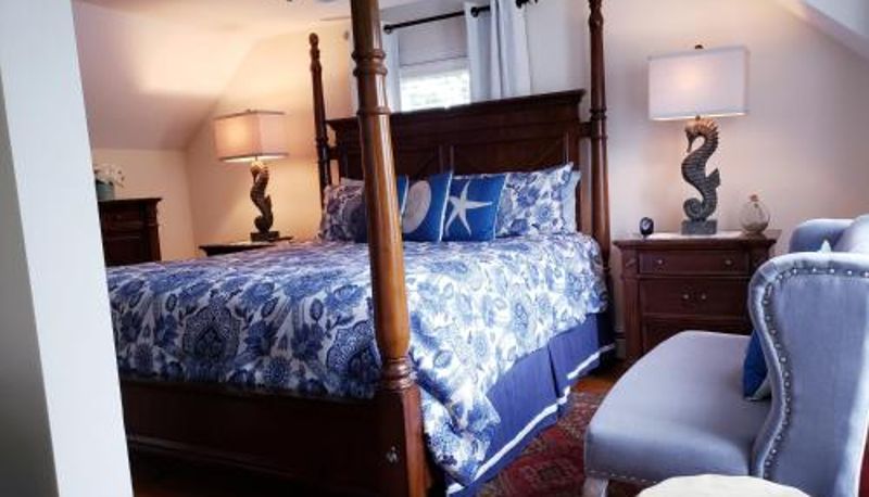 Info - Elmere House Bed & Breakfast