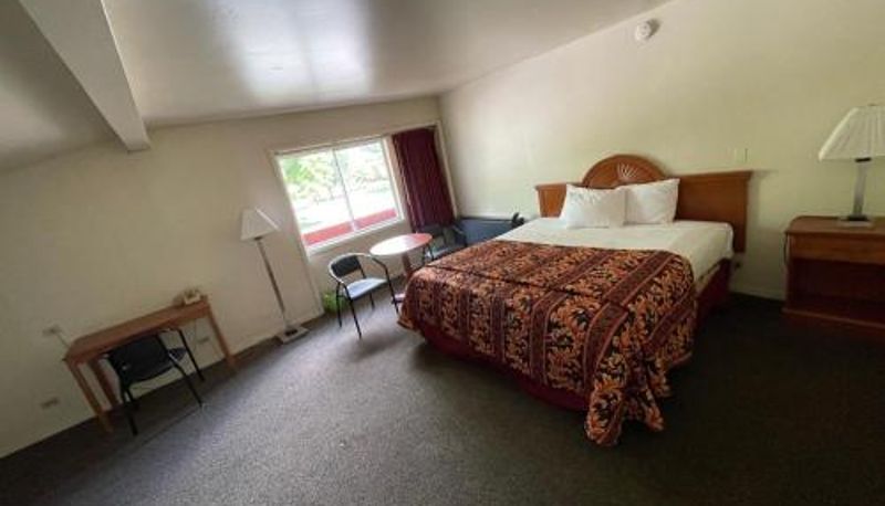 Kamer - VIBE INN - WHIRLPOOLS SUITES - Lyons