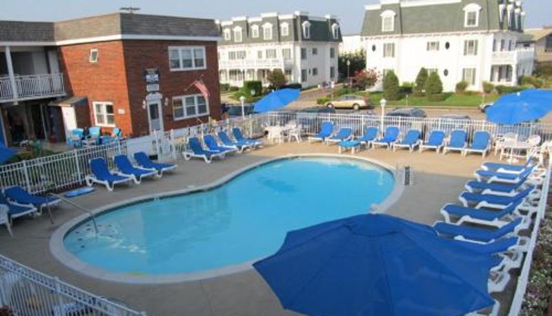 Süit - Colton Court Motor Inn