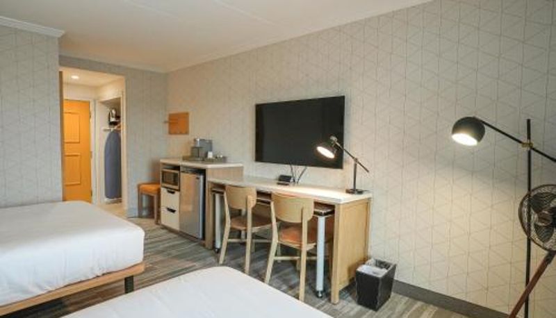Oda - The Boulevard Hotel