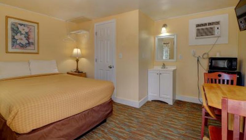 Standart oda - Brookside Inn & Cottages