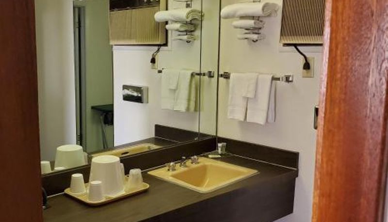 Bilgi - Robin Hood Motel