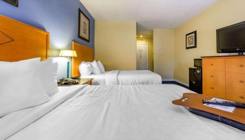 Quarto - Inn at Lebanon - Hershey & Manheim area