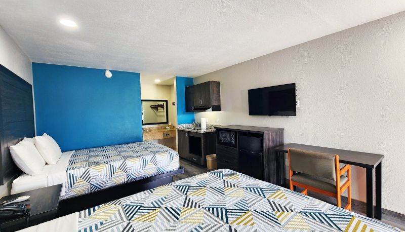 Zimmer - Scottish Inns and Suites Wharton TX