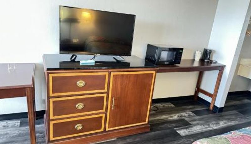Suite - TN Hospitality House Union City I 69 US 51