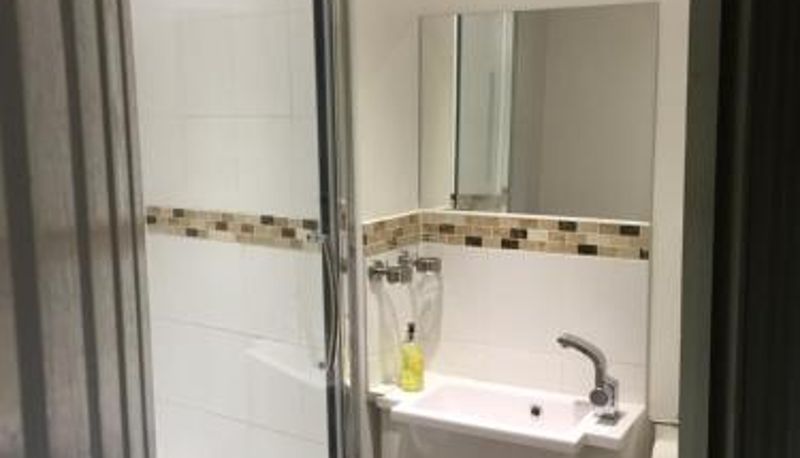 Banyo - The George Inn