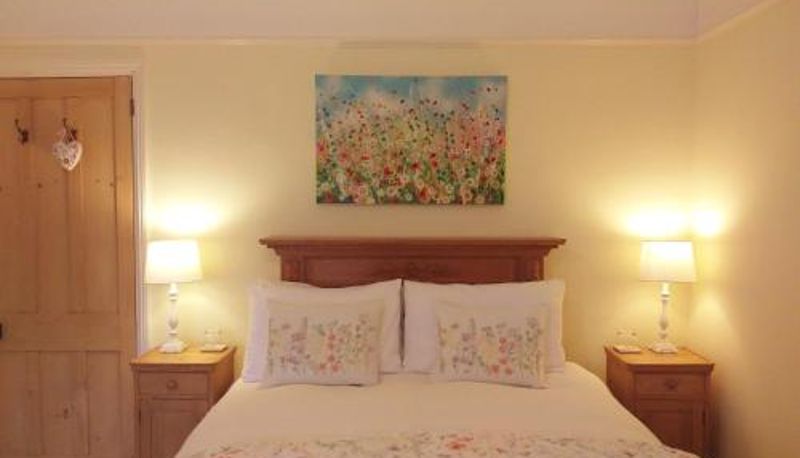 Camera - Lobhill Farmhouse Bed and Breakfast and Self Catering Accommodation