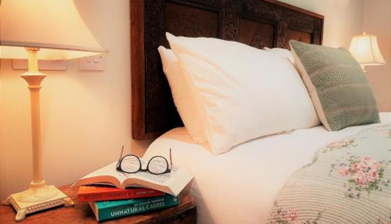 Camera - Lobhill Farmhouse Bed and Breakfast and Self Catering Accommodation