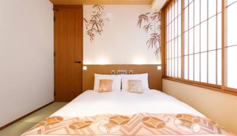Zimmer - Gion Misen Furumonzen