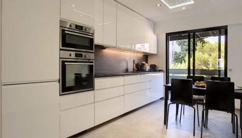 Apartment - Nestor&Jeeves - DIAMOND BAY TERRACE - Central - Close sea
