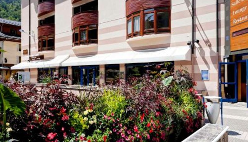 Standart oda - WiFi et parking à Brides-les-Bains Studio cosy avec balcon sud