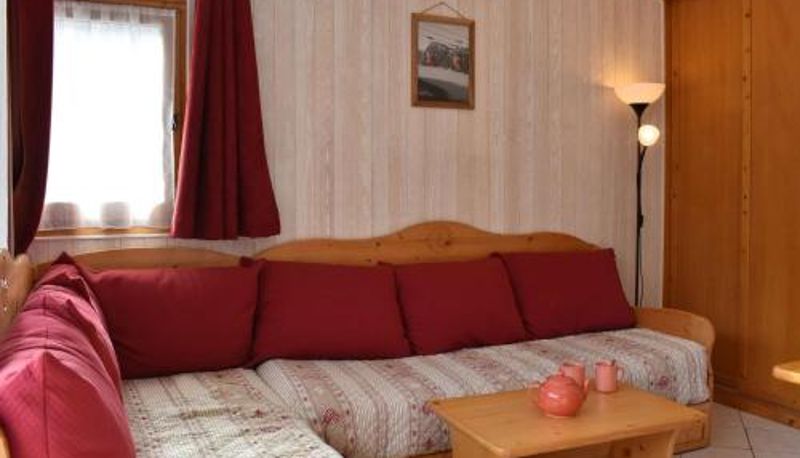 Standart oda - 4 personnes - Méribel  2 pièces  garage & balcon sud  proche pistes et commerces Appartement cosy