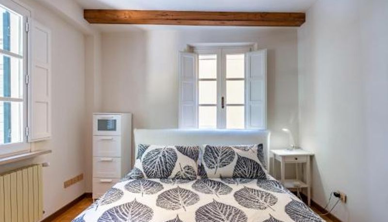 Apartment - GuestHost - Piazza Napoleone Lovely Central Apartment
