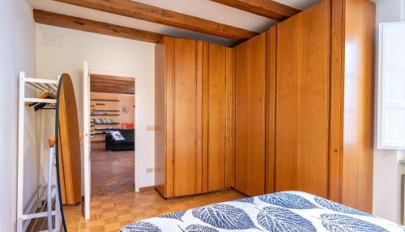 Apartment - GuestHost - Piazza Napoleone Lovely Central Apartment
