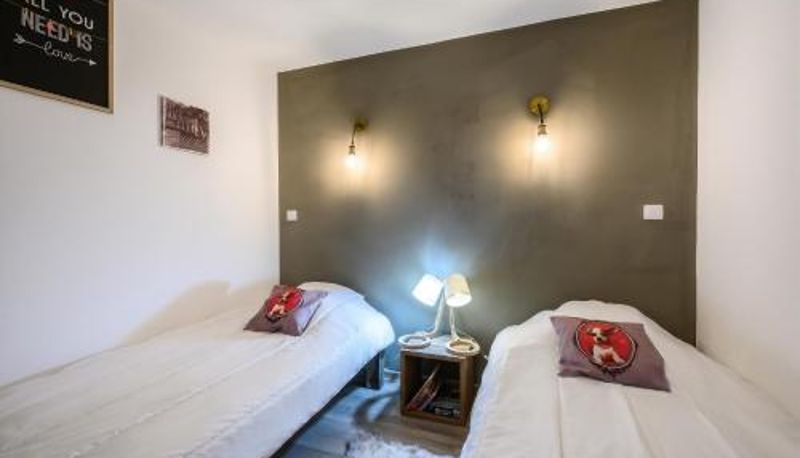 Bilgi - Appartement spacieux à Orcières - Vue sur la montagne.