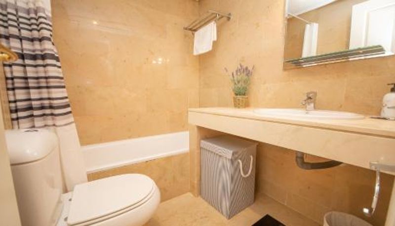 Info - Coto Real Naxos 401