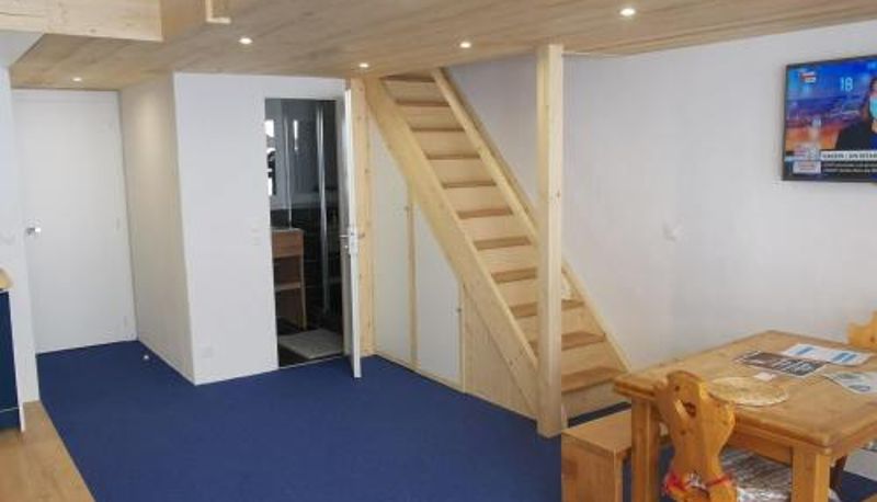 Bilgi - ski aux pieds Appartement rénové avec balcon au centre d'Arc 1800