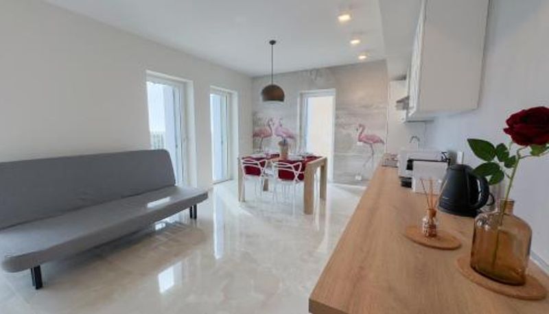 Appartement - Farmont Seafront Flamingo Suite by Ca-Sa Check