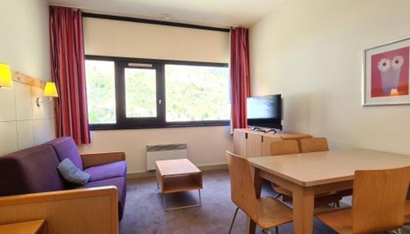Info - Appartement confortable proche des pistes avec casier à ski - FR-1-425-153