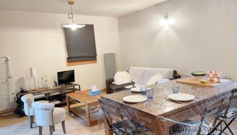 Bilgi - parking inclus  proche centre et ski-bus Appartement T3 avec balcon et grande terrasse