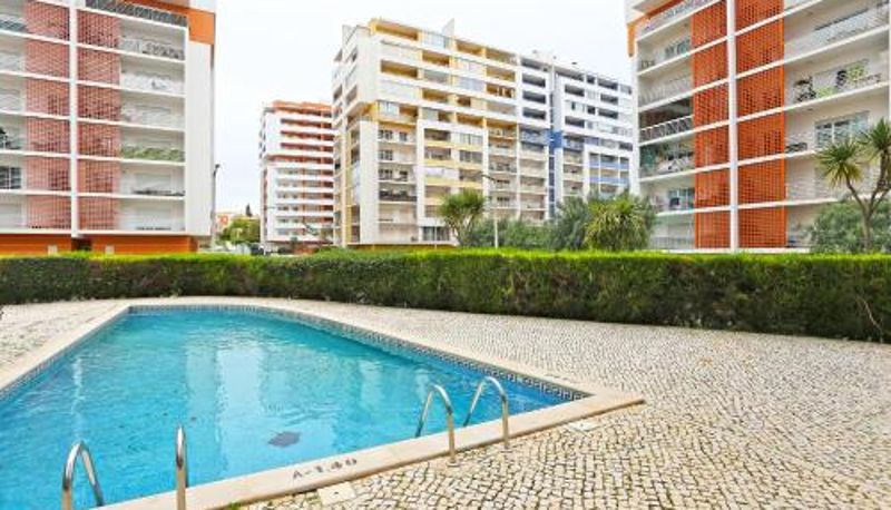 Piscina - B44 - Alto do Quintao Central Apartment