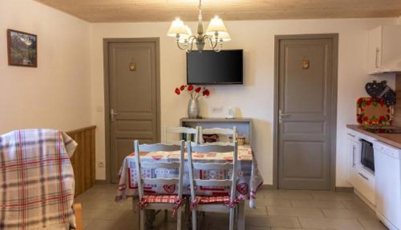 Info - Appartement confortable à Cornimont 30 m² vue montagne