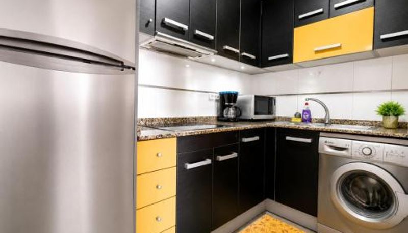 Apartment - Apt near center port