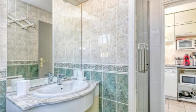 アパートメント - Appartement vue mer - 50 m plage