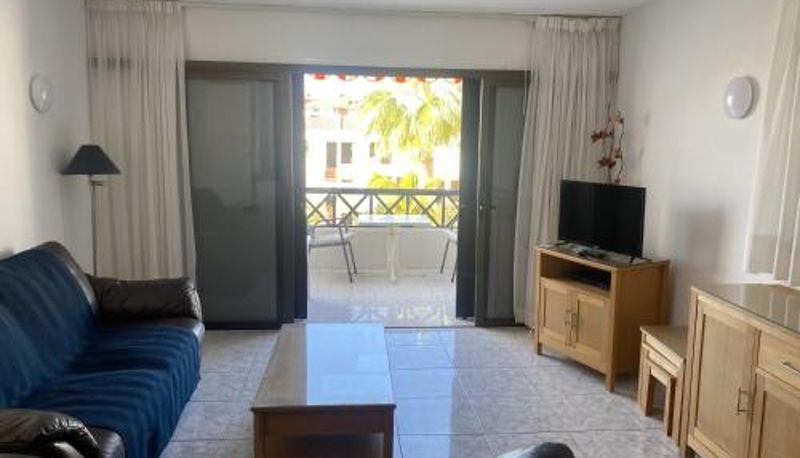 Info - Tenerife  38650  Los Cristianos  Avenida Londres  Victoria Court 1 Apartment 18A1