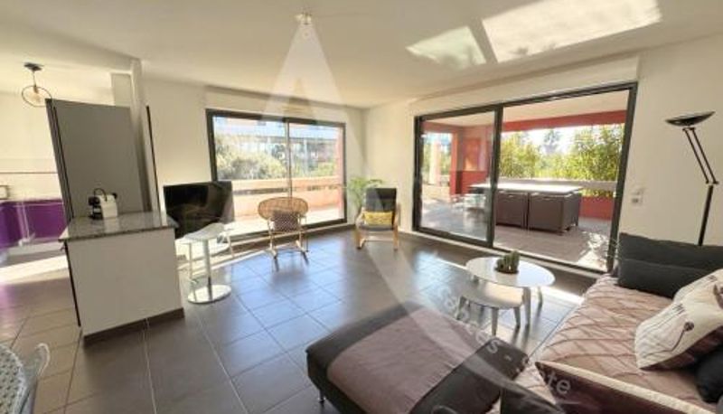 Info - 3 CHAMBRES TOUT CONFORT EN BORD DE MER