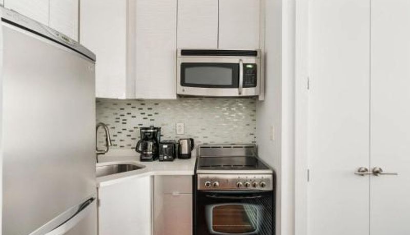 Info - 24-5 Furnished Studio W D Prime Gramercy