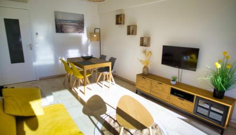 Appartement - Ref MARCO - 2p Mandelieu