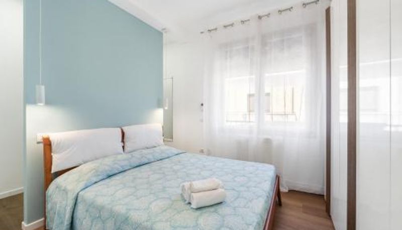 Info - 4 Seasons Apartment