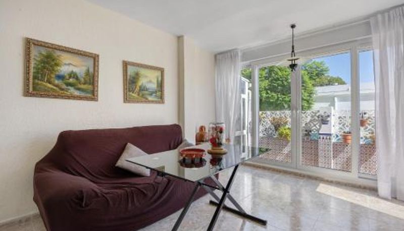 Zewnętrzna część hotelu - Los Mellis