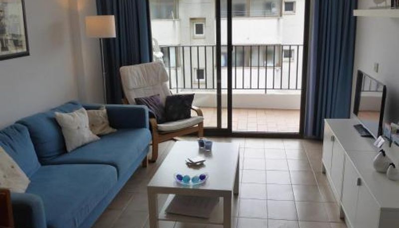 Apartament - Sunny apartment with pool