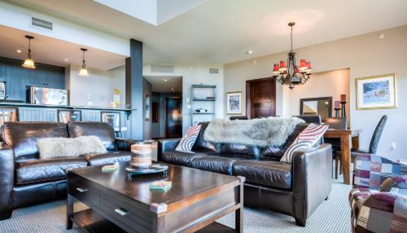 Apartment - Luxurious Altitude Ski-in/Ski-out