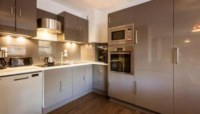 Bilgi - Les Chalets D'adrien - 3 pièces 6 personnes exposé Ouest MAE-8294