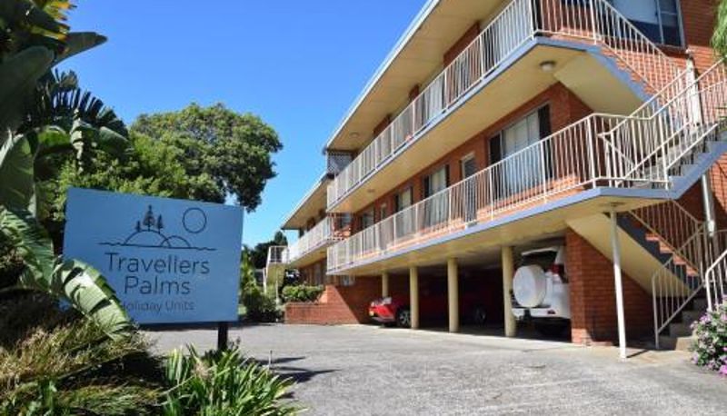 Info - Traveller's Palms no 8 - Bring your own linen.