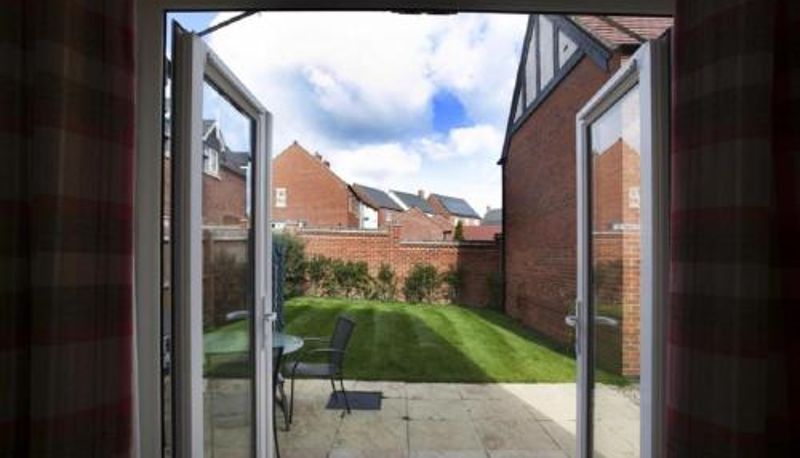 Standard room - DBS Serviced Apartments - The Stretton