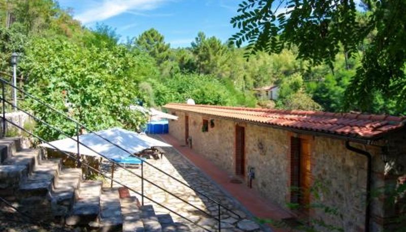 Teras - Spacious Apartment in Massa Marittima with Shared Pool