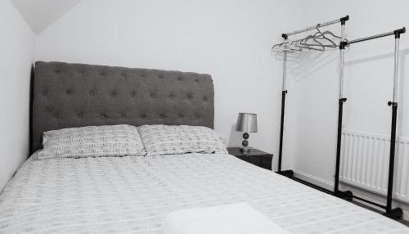 Apartment - 148 Mansell Road