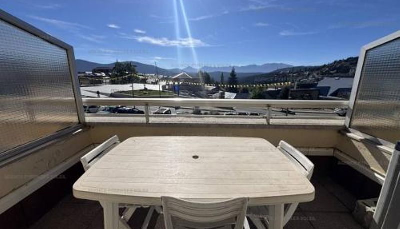 Bilgi - centre  ascenseur  balcon  proche pistes Studio cabine 4 pers