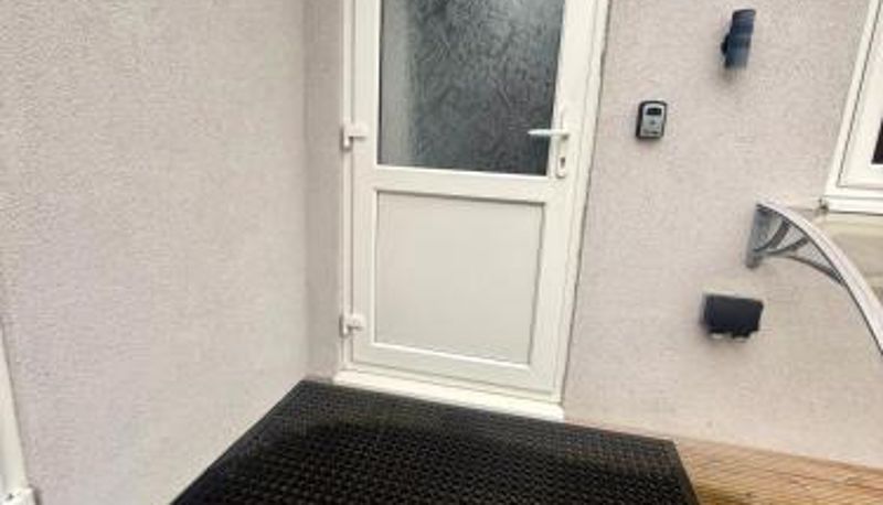 Appartamento - Separate One Bedroom Large Apartment in Slough