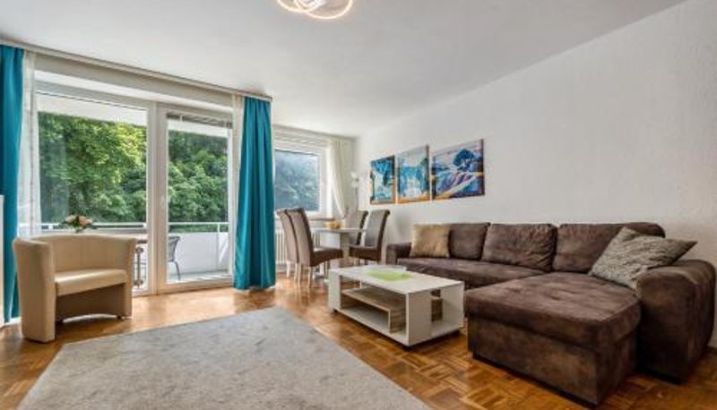 Otel açık alanı - Harzburg Stube