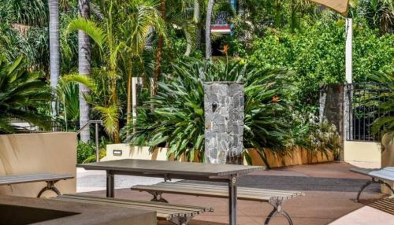 Info - Beachside 1-Bedroom Apartment -Alex and Mooloolaba
