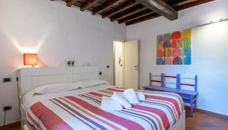 Appartamento - GuestHost - SantAmbrogio Colorful Apartment