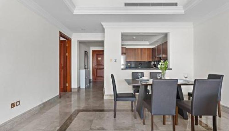 Camera standard - Luxurious 1BR in Fairmont Residence