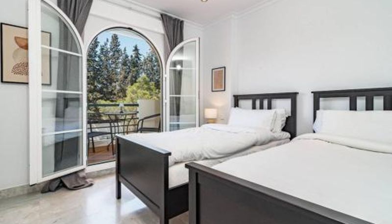 Daire - Sam24I- Cozy Apartment Walking Distance To Beach
