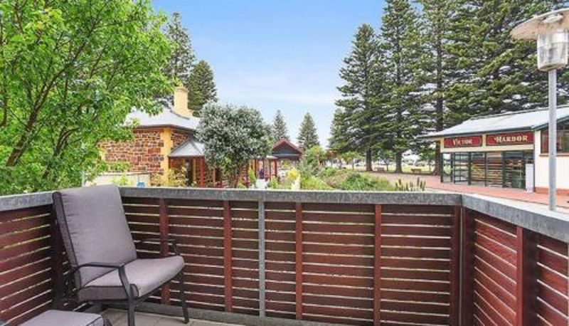 Daire - Breeze Beachfront Apartment